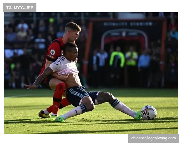 伯恩茅斯塞内西266次长传冠绝非门将球员，直接打法成中游球队标配